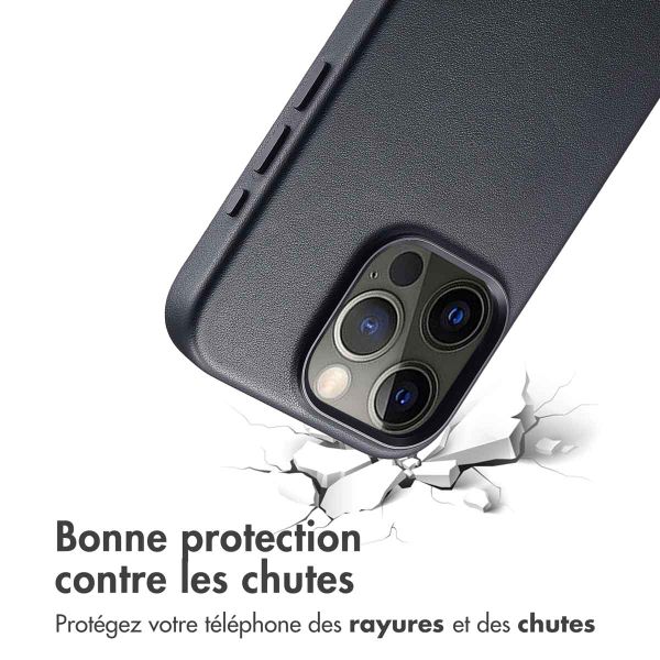 Accezz Coque arrière en cuir avec MagSafe Apple iPhone 15 Pro - Onyx Black