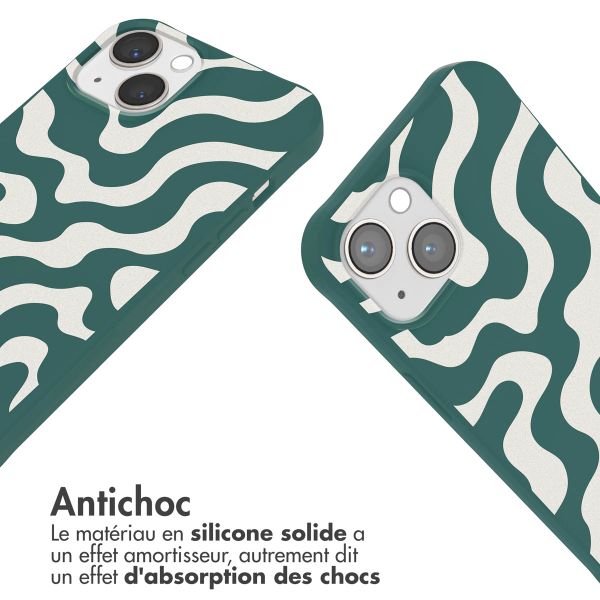 imoshion Coque design en silicone avec cordon iPhone 13 - Petrol Green Groovy