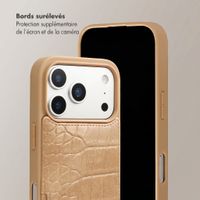 Selencia Coque de télephone Nova Croco avec cordon et porte-cartes Apple iPhone 17 Pro - Toasted Almond