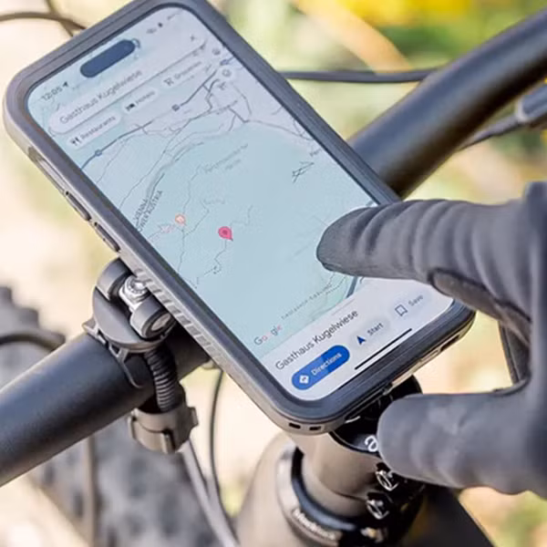 SP Connect Xtreme Series - Coque de télephone Apple iPhone 15 - Noir