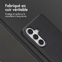 Accezz Coque arrière en cuir avec MagSafe Samsung Galaxy S26 - Onyx Black