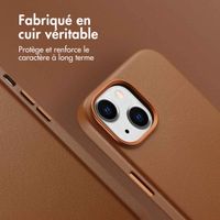 Accezz Coque arrière en cuir avec MagSafe Apple iPhone 15 - Sienna Brown