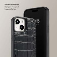 Selencia Coque Croco avec cordon et porte-cartes Nova iPhone 15 - Black