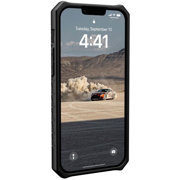 UAG Coque Monarch iPhone 14 Plus - Carbon Fiber