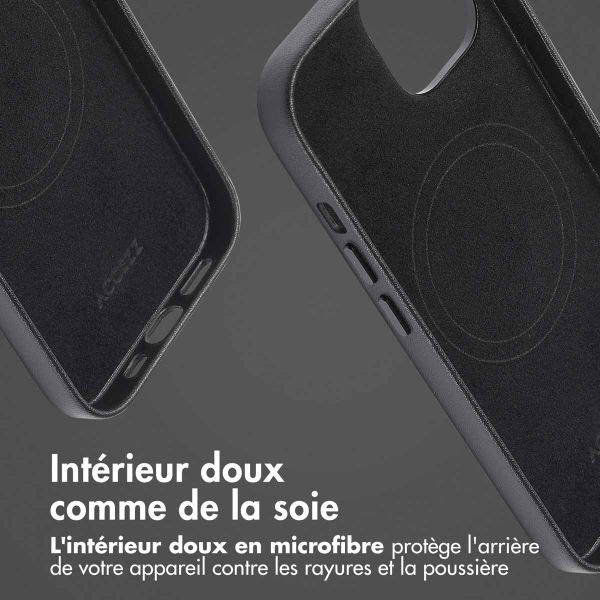 Accezz Coque arrière en cuir avec MagSafe Apple iPhone 13 - Onyx Black