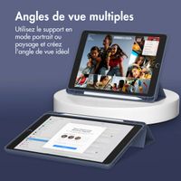 Accezz Coque tablette portefeuille Smart Silicone Apple iPad 9 (2021) 10.2 pouces / iPad 8 (2020) 10.2 pouces / iPad 7 (2019) 10.2 pouces - Bleu foncé