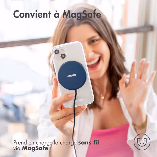 Accezz Coque Clear avec MagSafe pour l'Apple iPhone 13 Pro Max - Transparent