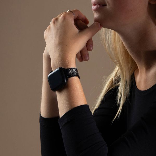 Selencia Bracelet à maillons scintillants Apple Watch Series 1 t/m 9 / SE (38/40/41 mm) | Series 10 / 11 (42 mm) - Noir