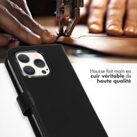 Selencia Étui portefeuille en cuir véritable Apple iPhone 15 Pro - Noir