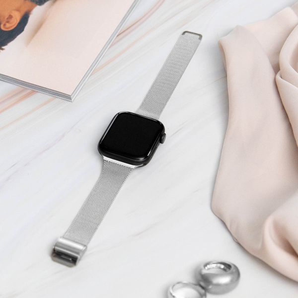 imoshion Bracelet pliant Milanese Apple Watch Series 1 t/m 9 / SE (38/40/41 mm) | Series 10 / 11 (42 mm) - Argent