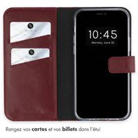 Selencia Étui portefeuille en cuir véritable Apple iPhone 15 - Burgundy