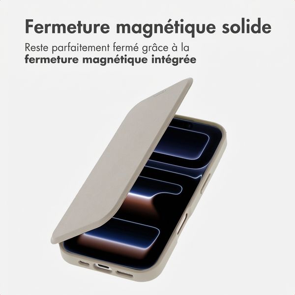 imoshion Bookcase transparente avec MagSafe Apple iPhone 17 Pro Max - Beige