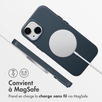 Accezz Coque arrière en cuir avec MagSafe Apple iPhone 15 - Nightfall Blue