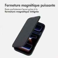imoshion Bookcase transparente avec MagSafe Apple iPhone 17 Pro Max - Noir