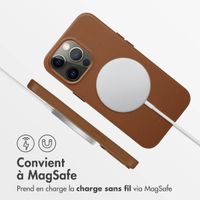 Accezz Coque arrière en cuir avec MagSafe iPhone 13 Pro - Sienna Brown