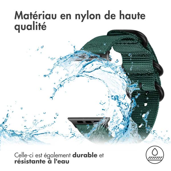 imoshion Bracelet robuste en nylon Apple Watch Series 1 - 9 / SE (38/40/41 mm) | Series 10 / 11 (42 mm) - Vert foncé