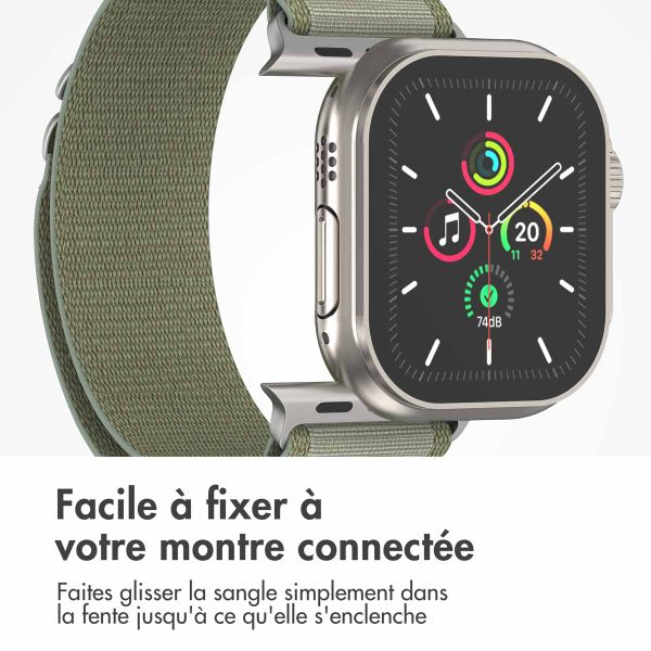 imoshion Bracelet en nylon Alpine Apple Watch Series 1 t/m 11 / SE / Ultra (44/45/46/49 mm) - Olive Green