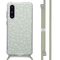 imoshion Coque Design avec cordon Samsung Galaxy A26 - Smoke Green Flowers