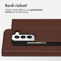 Accezz Étui de télephone Slim Folio en cuir de qualité supérieure Samsung Galaxy S22 Plus - Marron