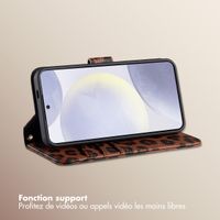 Selencia Étui de télephone portefeuille imprimé léopard Sabi Samsung Galaxy S24 / S25 - Mocha Brown