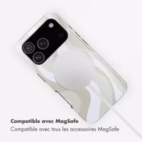 Selencia Coque arrière Vivid avec MagSafe Apple iPhone 17 Pro - Desert Waves Beige