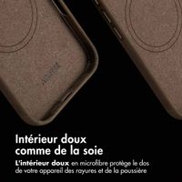 Accezz Coque MagSafe en cuir vintage Apple iPhone 16 - Rustic Brown