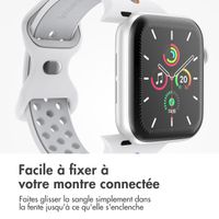 imoshion Bracelet sport⁺ Apple Watch Series 1 á 9 / SE (38/40/41 mm) | Series 10 (42 mm) - Taille S/M - White Rainbow