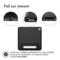 imoshion Coque kidsproof avec poignée Apple iPad 9 (2021) 10.2 pouces / iPad 8 (2020) 10.2 pouces / iPad 7 (2019) 10.2 pouces - Noir