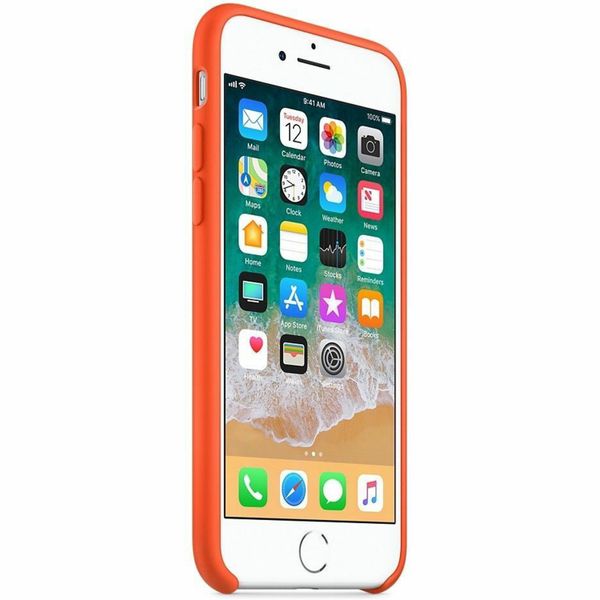 Apple Coque en silicone iPhone SE (2022 / 2020) / 8 / 7 - Spicy Orange