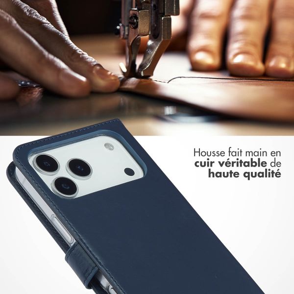 Selencia Étui portefeuille en cuir véritable Apple iPhone 17 Pro Max - Bleu