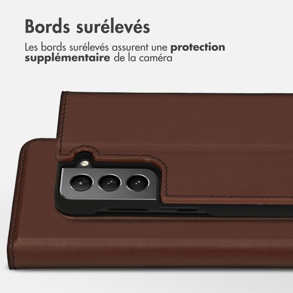 Accezz Étui de téléphone Slim Folio en cuir de qualité supérieure Samsung Galaxy S21 - Brun