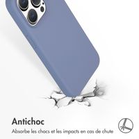 Accezz Coque Liquid Silicone avec MagSafe Apple iPhone 15 Pro - Lavender Gray
