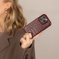 Selencia Coque arrière Croco avec MagSafe Apple iPhone 16 - Burgundy