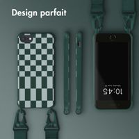 Selencia ﻿Coque design en silicone avec cordon amovible iPhone SE (2022 / 2020) / 8 / 7 - Irregular Check Green