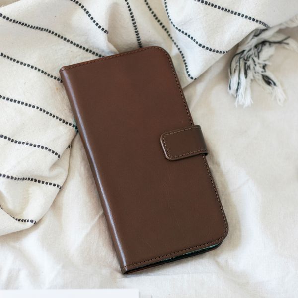 Selencia Étui portefeuille en cuir véritable Apple iPhone 11 - Marron