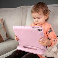 imoshion Coque kidsproof avec poignée Samsung Galaxy Tab A9 8.7 pouces - Rose clair