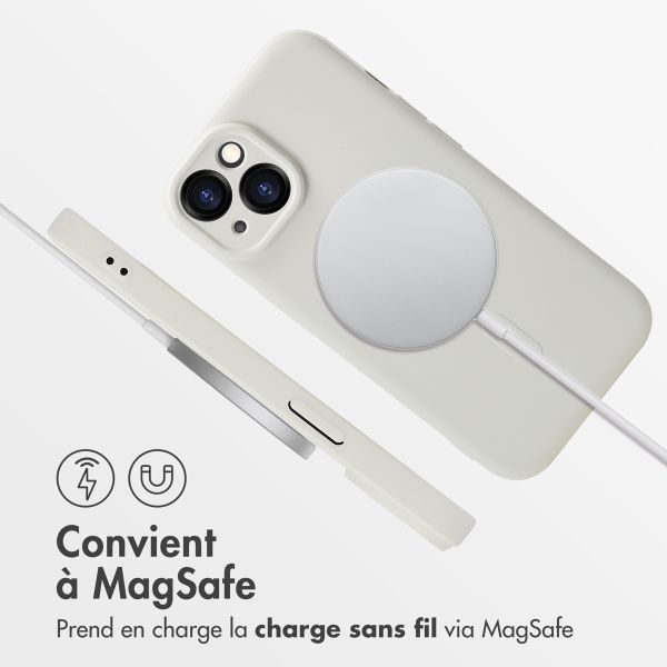 imoshion Coque Couleur avec MagSafe Apple iPhone 15 - Beige