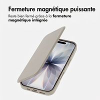 imoshion Bookcase transparente avec MagSafe Apple iPhone 17 - Beige