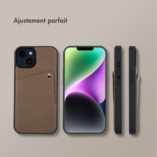 Selencia Coque Riva avec porte-cartes Apple iPhone 14 / 13 - Mocha Brown