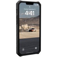 UAG Coque Monarch iPhone 14 Plus - Carbon Fiber