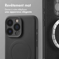 imoshion Coque Couleur avec MagSafe iPhone 15 Pro Max - Noir