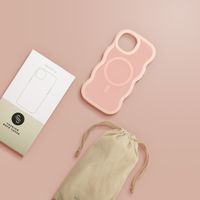 Selencia Coque arrière Wavy avec MagSafe Apple iPhone 15 - Soft Pink