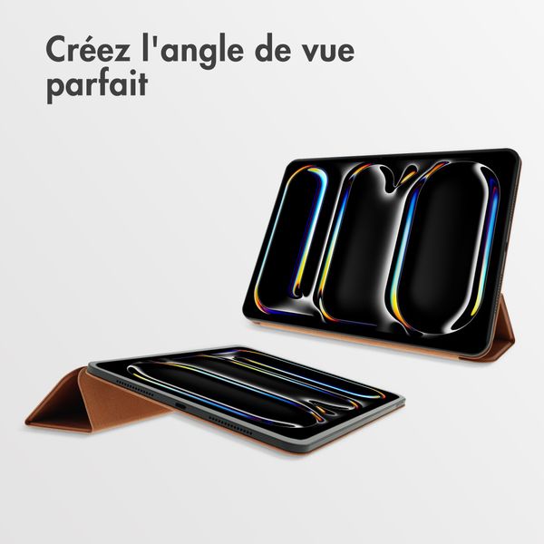 Accezz Coque tablette trifold en cuir Apple iPad Pro 11 (2025) M5 / (2024) M4 - Cognac