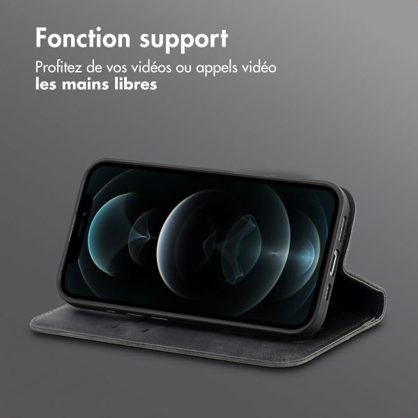 imoshion Étui de téléphone portefeuille Slim Apple iPhone 12 (Pro) - Noir