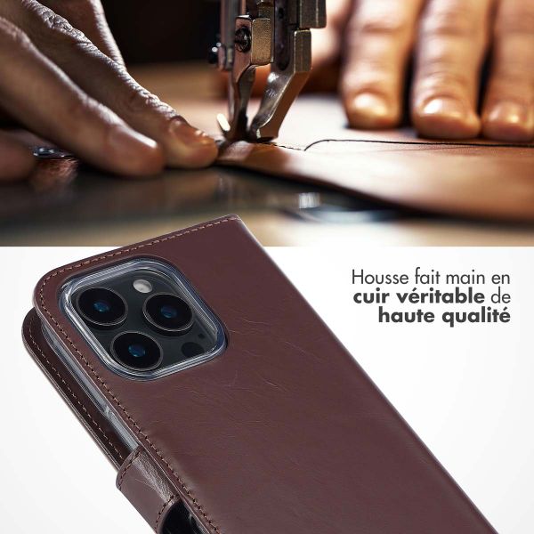 Selencia Étui portefeuille en cuir véritable Apple iPhone 16 Pro Max - Marron