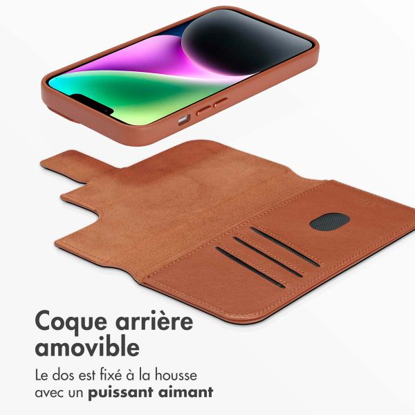 Accezz Étui de téléphone portefeuille en cuir 2-en-1 avec MagSafe Apple iPhone 14 - Sienna Brown