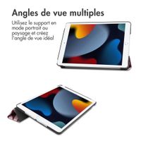 imoshion Coque tablette Design Trifold Apple iPad 9 (2021) 10.2 pouces / iPad 8 (2020) 10.2 pouces / iPad 7 (2019) 10.2 pouces - Bloom Love Blush