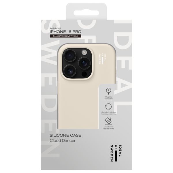 iDeal of Sweden Coque en silicone avec MagSafe Apple iPhone 16 Pro - Cloud Dancer