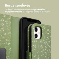 imoshion Étui de télephone portefeuille Design Apple iPhone 11 - Green Flowers