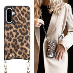 Selencia Coque arrière avec cordon et porte-cartes Nova Samsung Galaxy A36 / A56 - Leopard